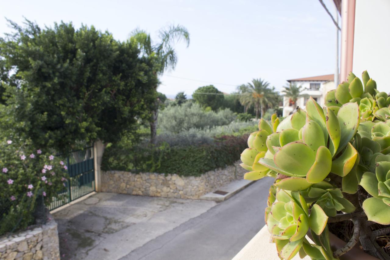 Le Terrazze Di Don Mariano Hotel Cinisi Bagian luar foto